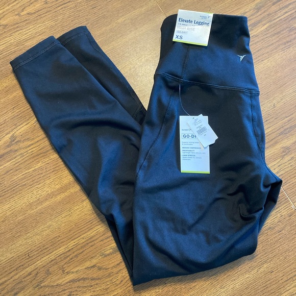 Old Navy Women’s Leggings - Picture 4 of 5